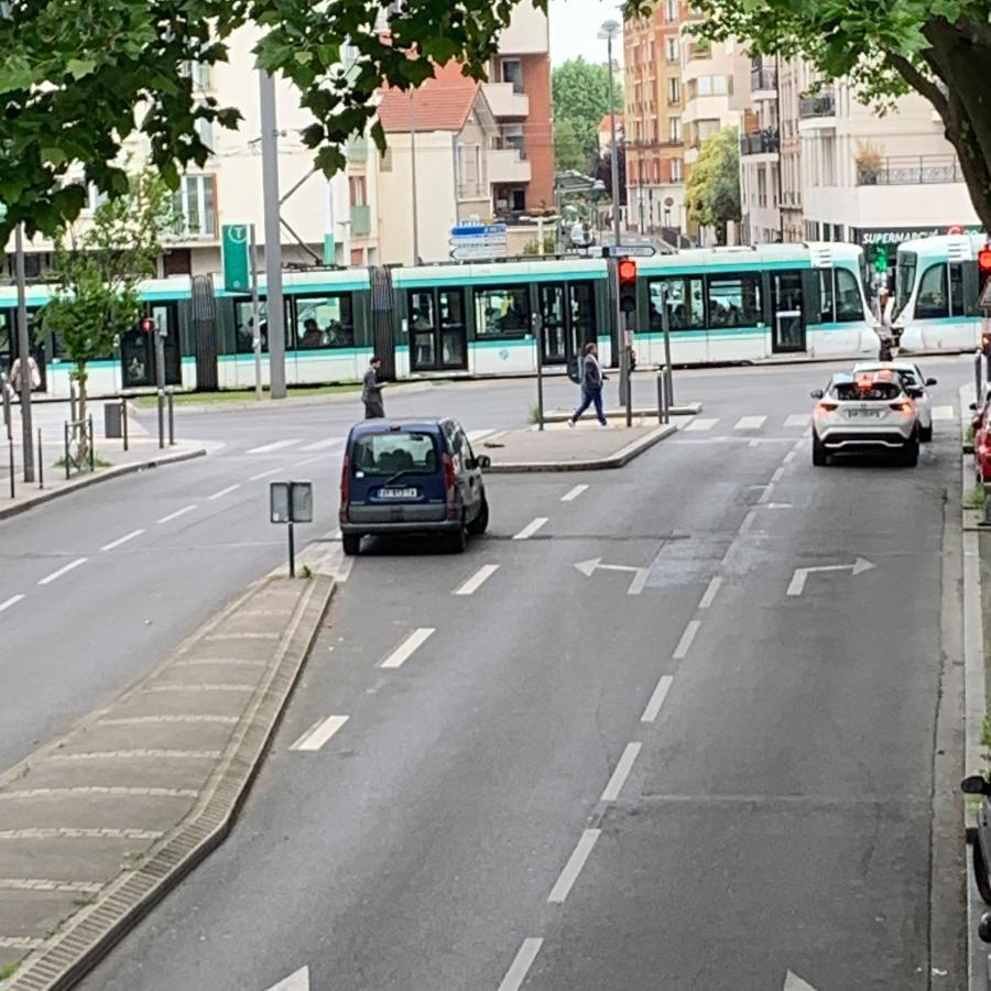 Hotel La Defense Colombes  Luaran gambar